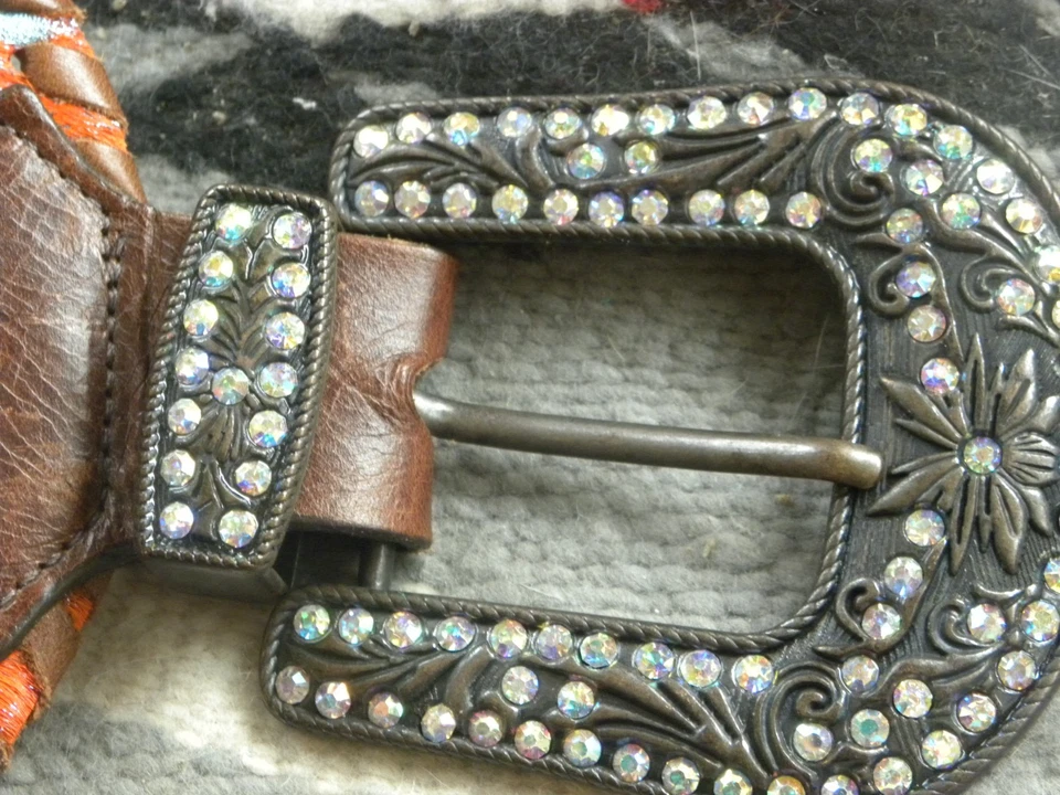 CINTURÓN DE CADERA KURTMEN TURQUESA Y ROJO WHIPSTITCH 4" ANCHO CUERO 31" A 33" Foto 3 de 4