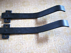 <!--F#f_0-->(2) TRW Leaf Helper Springs & Shackles, Overload Assist Rear Leaf Towing, Racing<!--F/-->