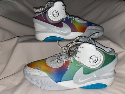 Size 10.5 - Nike Air Deldon Be True 2022
