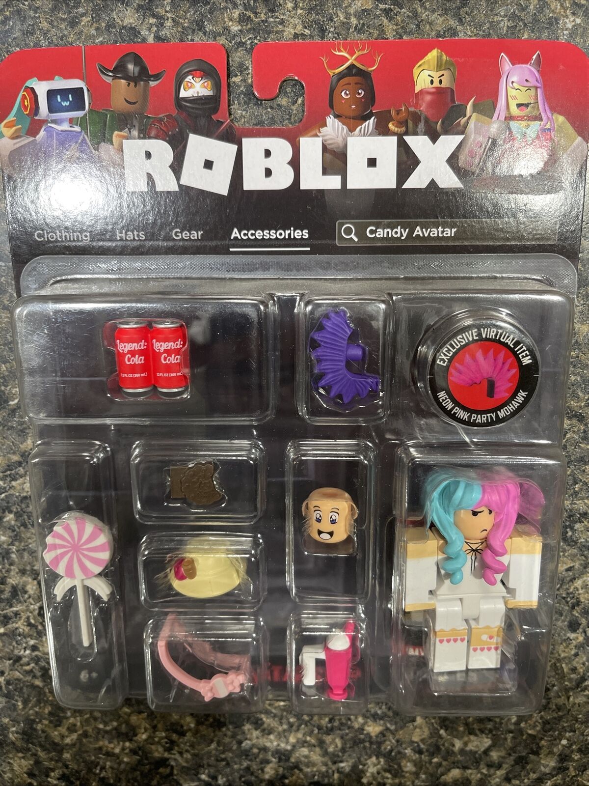 Roblox Girl with Avatar Party at Home Kit