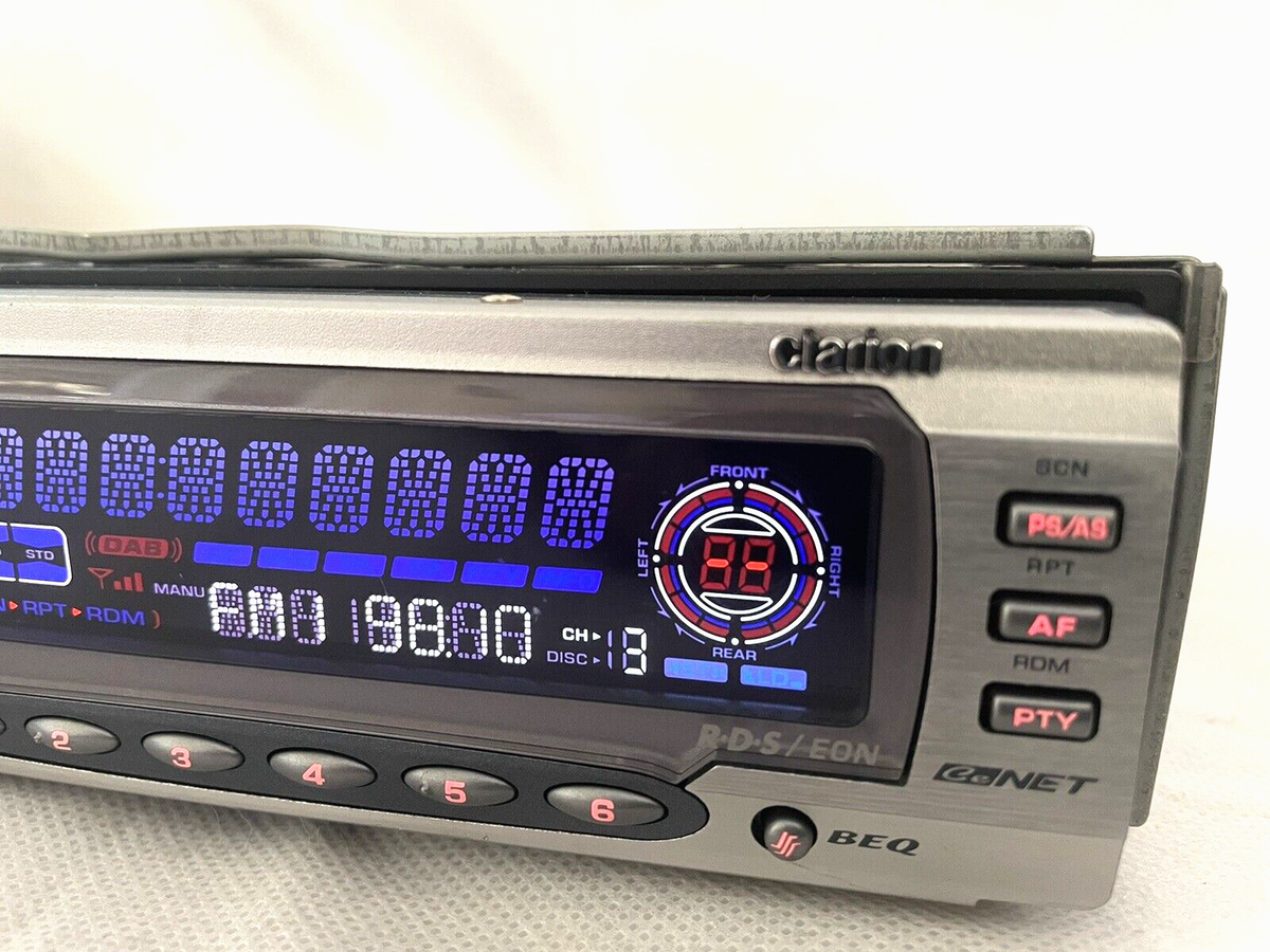 CLARION DXZ618R BEQ CD RADIO PLAYER FLIP DOWN FRONT CD CLARION DXZ618R BEQ CD RADIO PLAYER FLIP DOWN FRONT CD