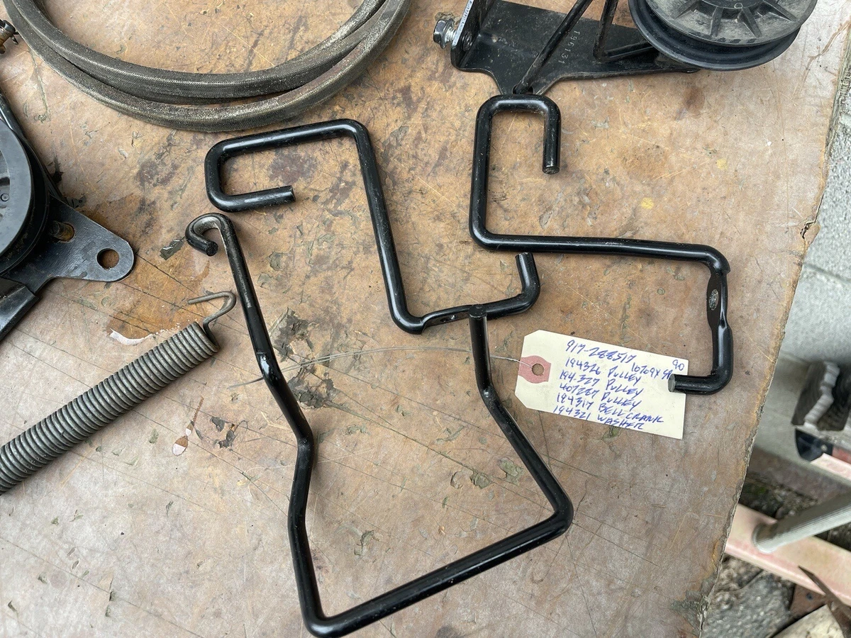 CRAFTSMAN Yt3000 RIDING MOWER Transmission Belt Guides And Idler