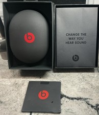 Beats Case Studio 3 Wireless Headphones Hard Zipper Genuine CASE and BOX ONLY