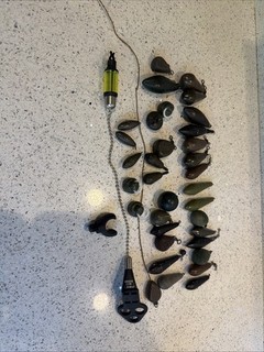 BUNDLE OF CARP FISHING LEADS FOX ETC CARP TACKLE