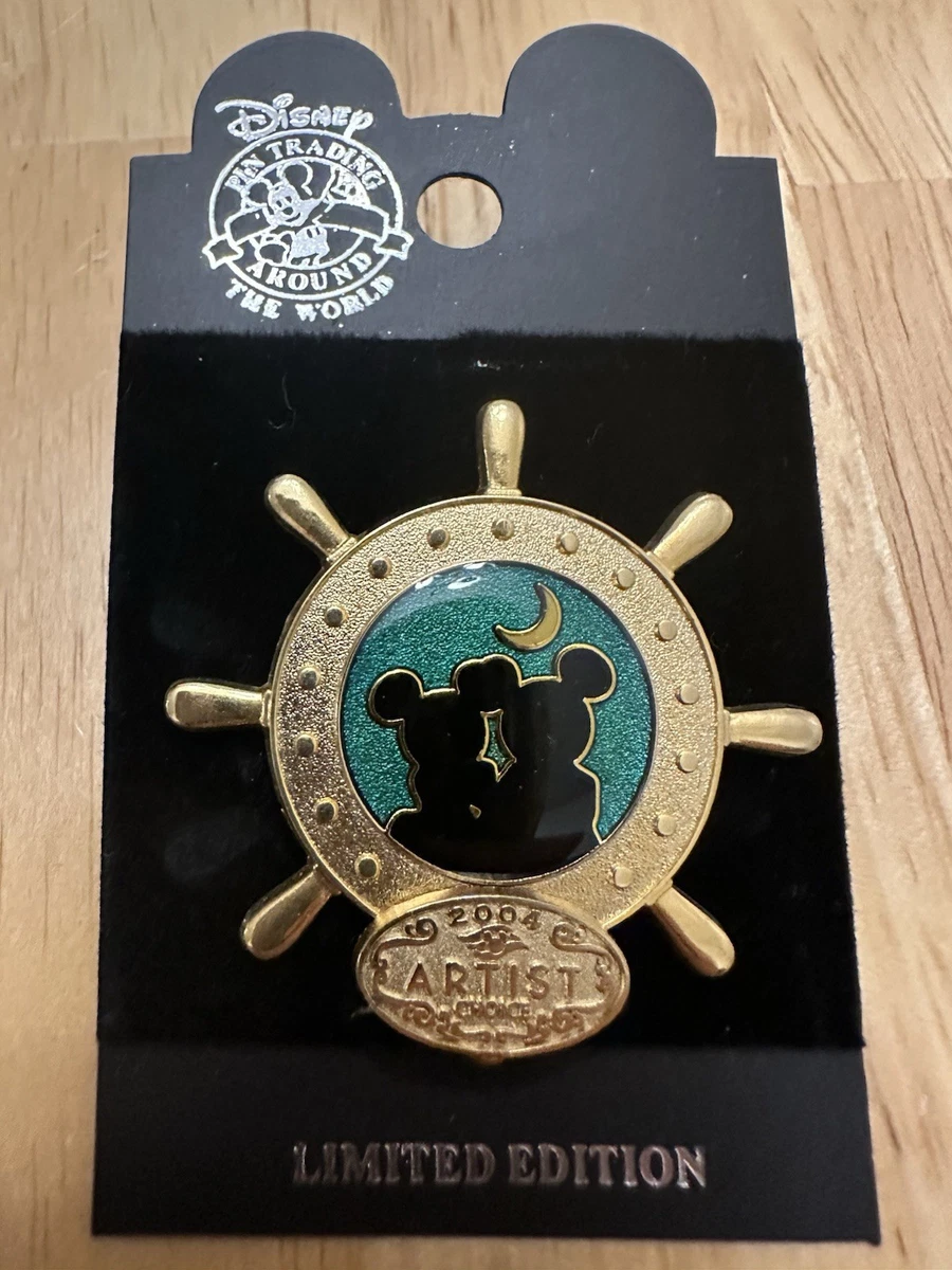 2004 Contemporary Disney Pins, Patches & Buttons (1968-Now) for