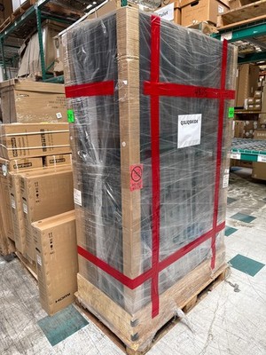 APC NetShelter SX Rack with Side Panels 42U AR3300      BRAND NEW!