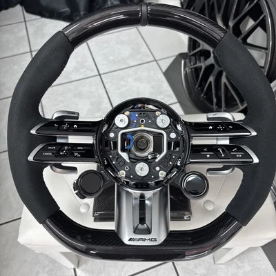 Original AMG Performance Lenkrad Carbon U88 G63 E63 S63 SL63 C63 GT63 A45 Gls63 - Bild 1 von 4