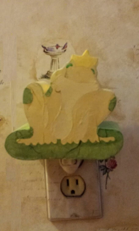 Cerámica Granero Rana Rana Rana Príncipe Luz Nocturna con Bombilla FUNCIONA Niño Bebé Foto 4 de 4