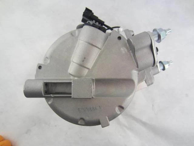 Compresor de aire acondicionado para Volvo XC90 2008-2014 3,2 L Foto 2 de 4