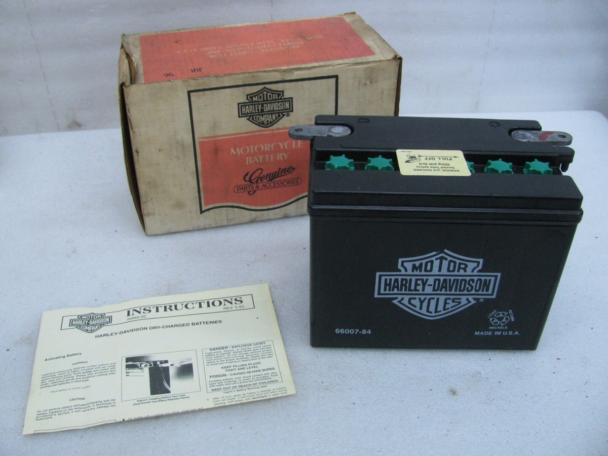 NOS Harley Davidson 12 volt Battery 66007-84 Shovelhead Sportster