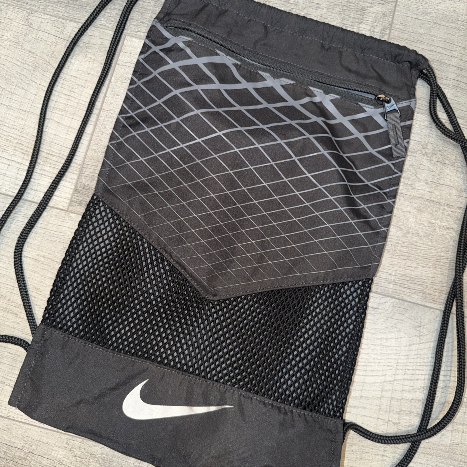 NIKE Drawstring Black/ Gray Backpack Sack Geometr… - image 2
