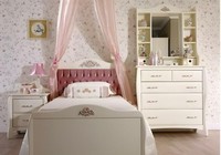WeißEs Kinderzimmer-Set Aus Holz Mit Bett, Nachttisch Und Schrank