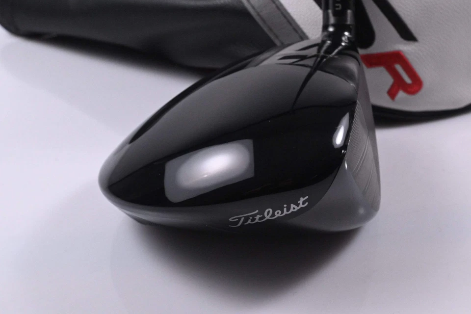 Titleist TSR3 Driver / 9 Degree / Stiff Flex HZRDUS Black 60 Shaft - Image 3 of 4