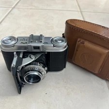 Vintage German Made Voigtlander VITO II Camera w Case