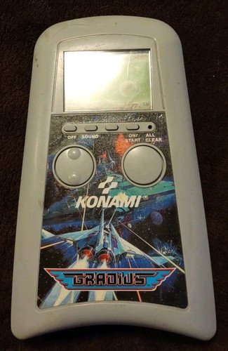 Vintage 1989 Gradius Konami Electronic Handheld Video Game RARE Japan WORKS!! - Bild 1 von 2