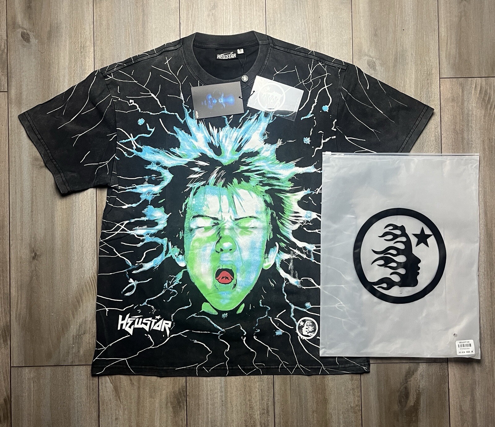 *BRAND NEW* Hellstar T-Shirt - Ready To Ship🚚💨 (Size M)