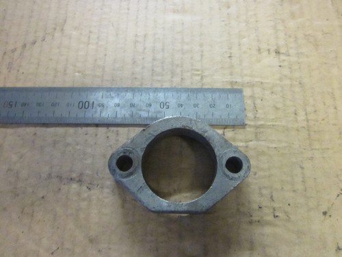 KAWASAKI GPZ 750 ZX750A  1983-87 AUSPUFF HALTER FÜR KRÜMMER KLEMME BRIEDE