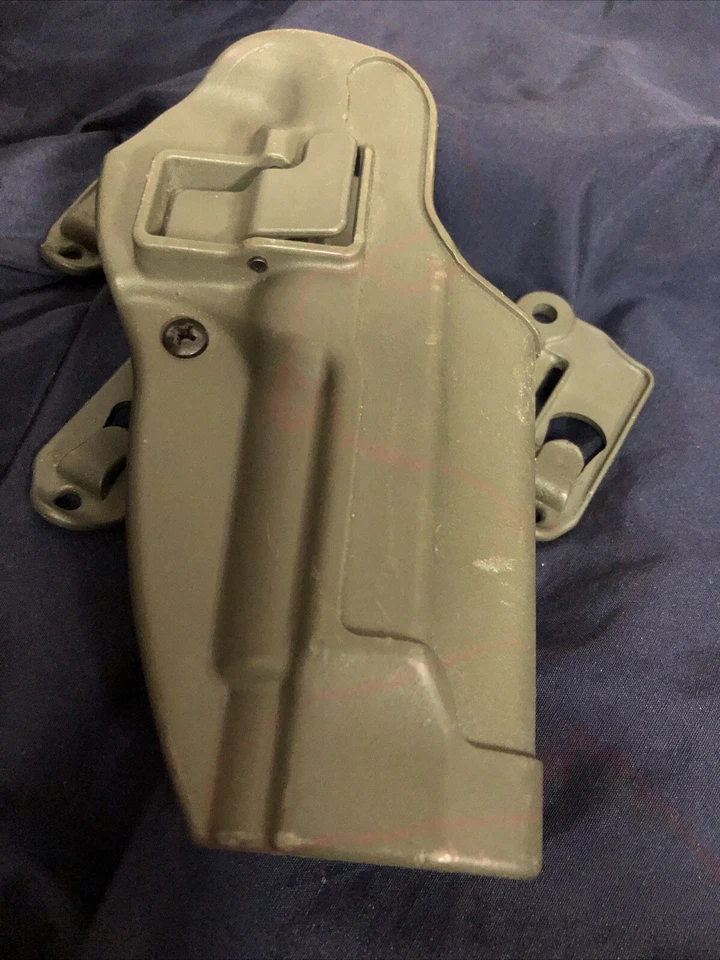 Funda Blackhawk CQC Verde Derecha Plataforma Strike Beretta 92/96 Usada Buen Estado Foto 2 de 4