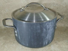 Calphalon Hard Anodized Stock Pot 806 6 QT w/ Stainless Steel Lid Twist Handles