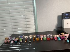 Littlest Pet Shop Lot Of 18 with Accessories