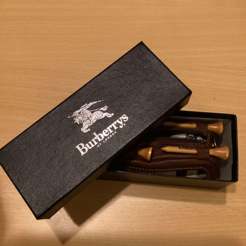 Burberry golf balls 2 golf balls 4 markers set pouch Brown