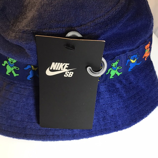 Nike X Grateful Dead Bucket Hat Blue 