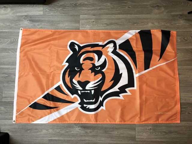 University Of California Santa Barbara (UCSB) Gauchos Flag - 3x5 Feet, Polyester, Indoor/Outdoor - View #2