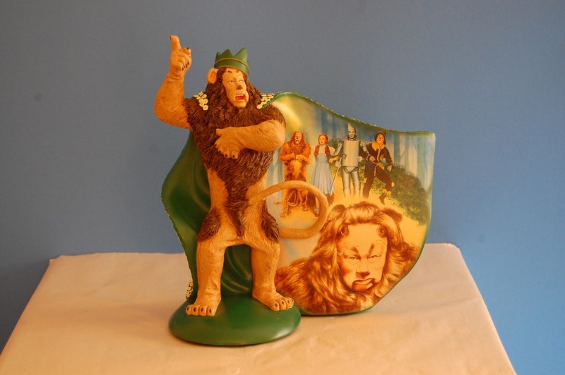 Wizard of Oz Lion-Bradford Exchange-Over the Rainbow Collection