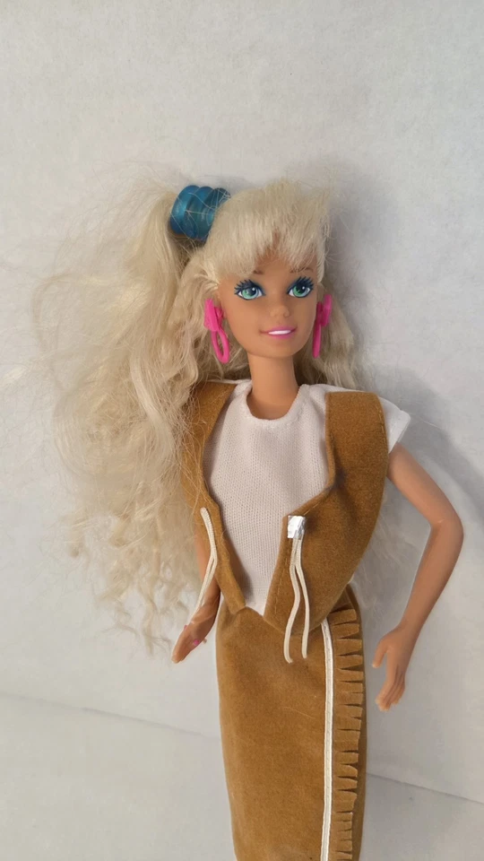 All American Barbie Doll Reebok Edition 1990 Mattel  - Image 2 of 4