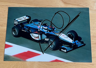 Mika Hakkinen hand signed photo 15x10cm 2000 Mclaren MP4/14