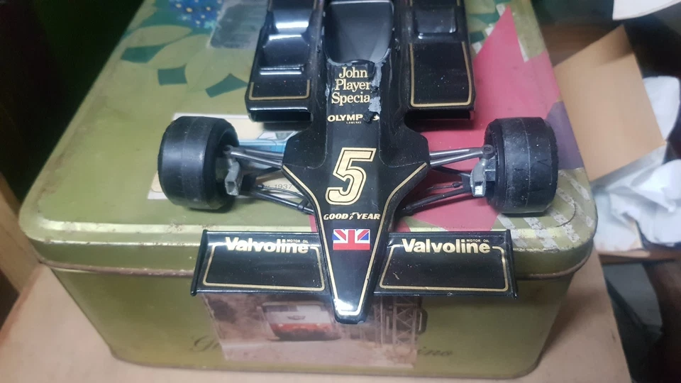 BURAGO BBURAGO 1/14 F1 LOTUS JOHN PLAYER SPECIAL #5 DA RESTUARO RECUPERO VINTAGE - Immagine 3 di 4