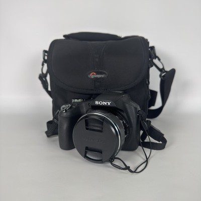 Sony Cyber-shot DSC-HX100V 16.2MP 30x Optical Zoom Camera Bag Batteries Charger