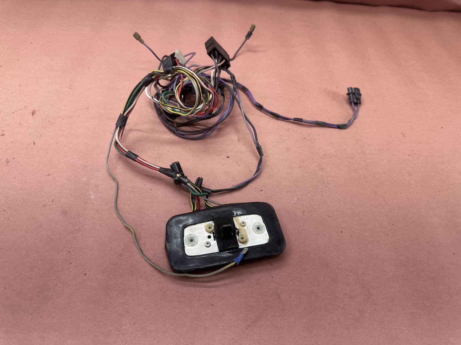 Rolls-Royce Silver Spirit 1986 Rear Window switch