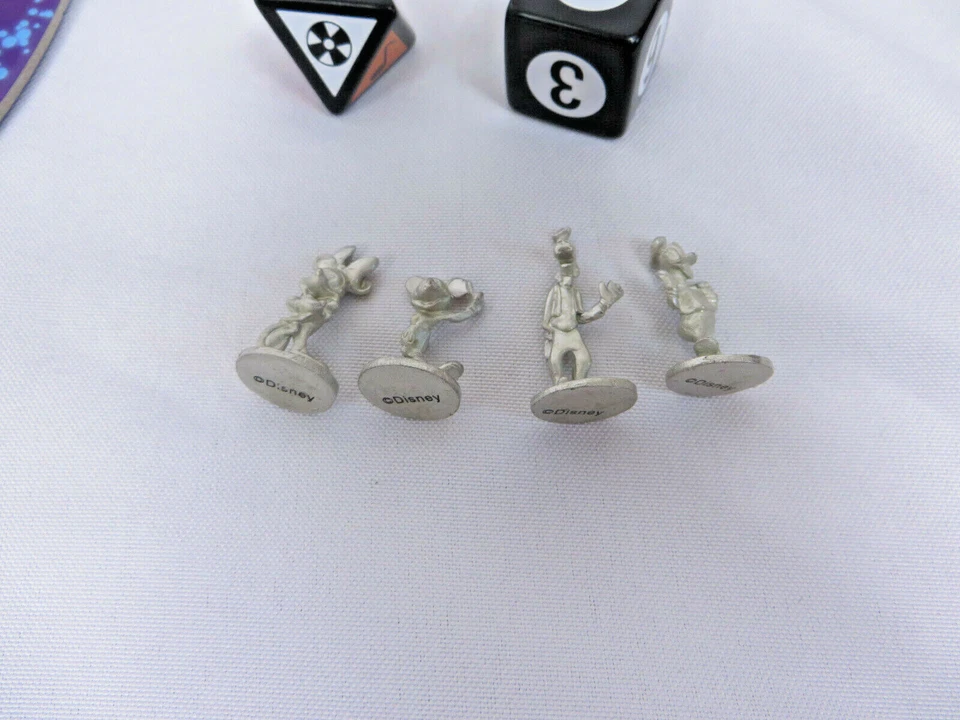 Disney y Pixar Scene It 1ª Edición DVD Trivia Juego de Mesa 100% Completo Foto 4 de 4