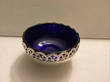 Vintage Celtic Quality Plate Made In England With Consult Blue Bowl 4"