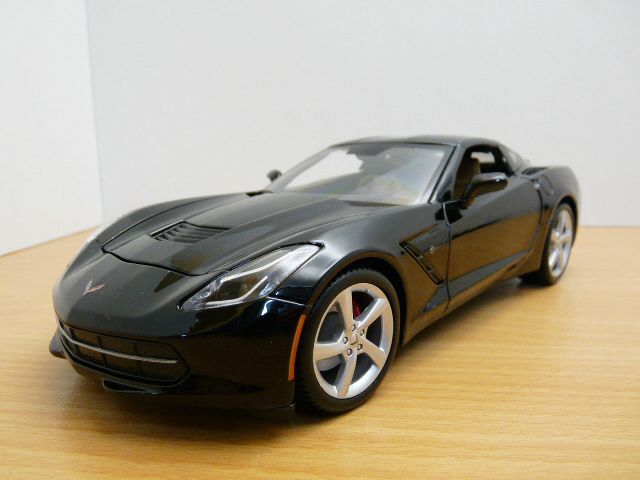 CHEVROLET CORVETTE C7 coupé black 1 18 CHEVROLET CORVETTE C7 coupé black 1 18