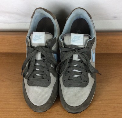 nike internationalist taupe