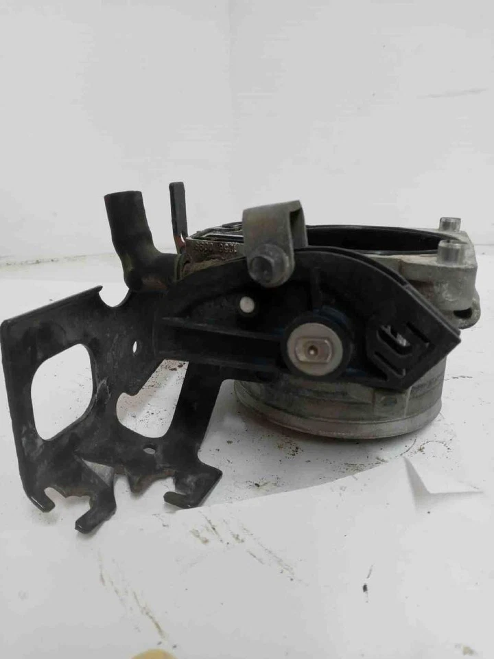 2000-2005 Cadillac Deville 4.6L Throttle Body Assembly With Warranty OEM - Imagem 2 de 2