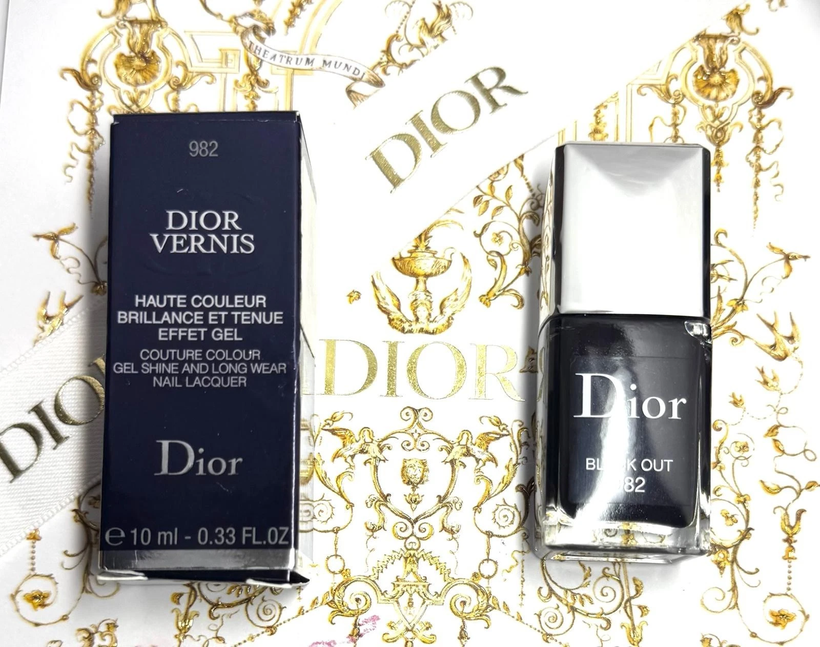 Dior Vernis Couture Colour Gel Shine And LongWear Nail Lacquer 982 Black Out