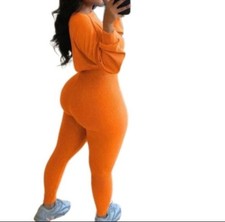 Ladies light weight Soft ribbed two-piece Crop And Legging set Sz Medium