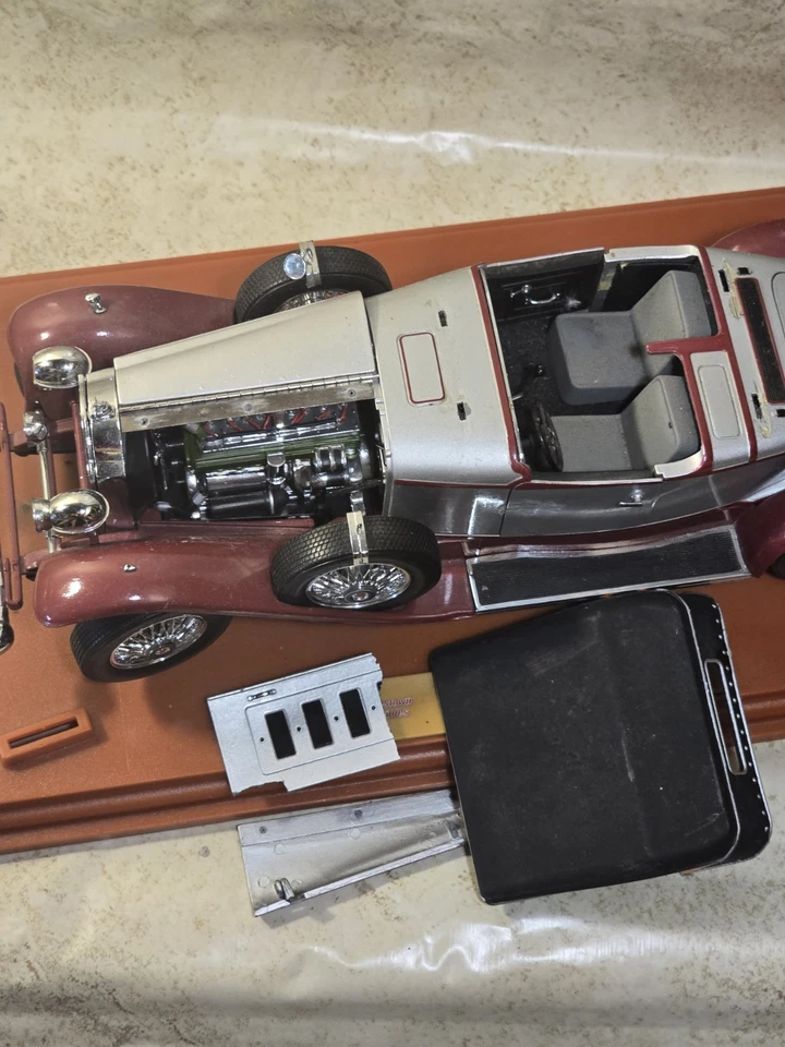 Signature Models Charlestown Collectibles 1930 Packard 734 Speedster 1/18 JJ - Image 3 of 4