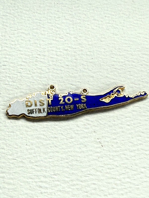 Lions Club International Pin SUFFOLK COUNTY, NEW YORK Dist. 20-S Vintage Island