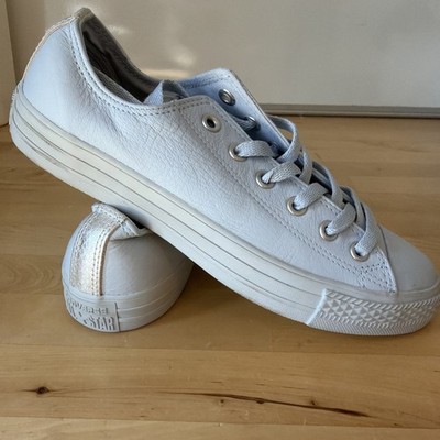 Converse Women s Chuck Taylor All Star Lo Blue Leather Sneakers Size 9M New