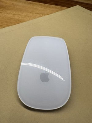 Apple Magic Mouse 2  (A1657)
