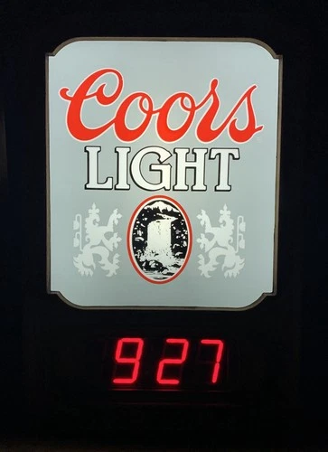 VINTAGE WORKING 1981 COORS LIGHT BEER SIGN DIGITAL CLOCK GOLDEN COLORADO