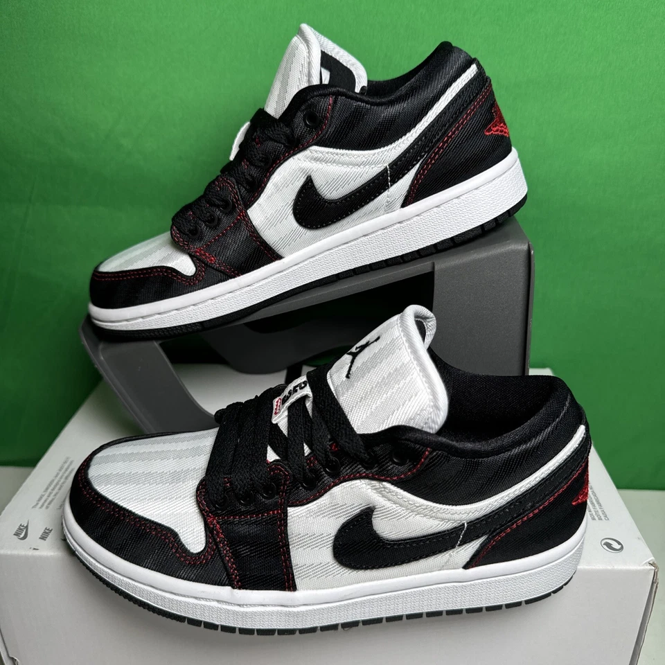 Talla 5.5 - Air Jordan 1 SE Utility Low Blanco Negro Rojo W Foto 3 de 4