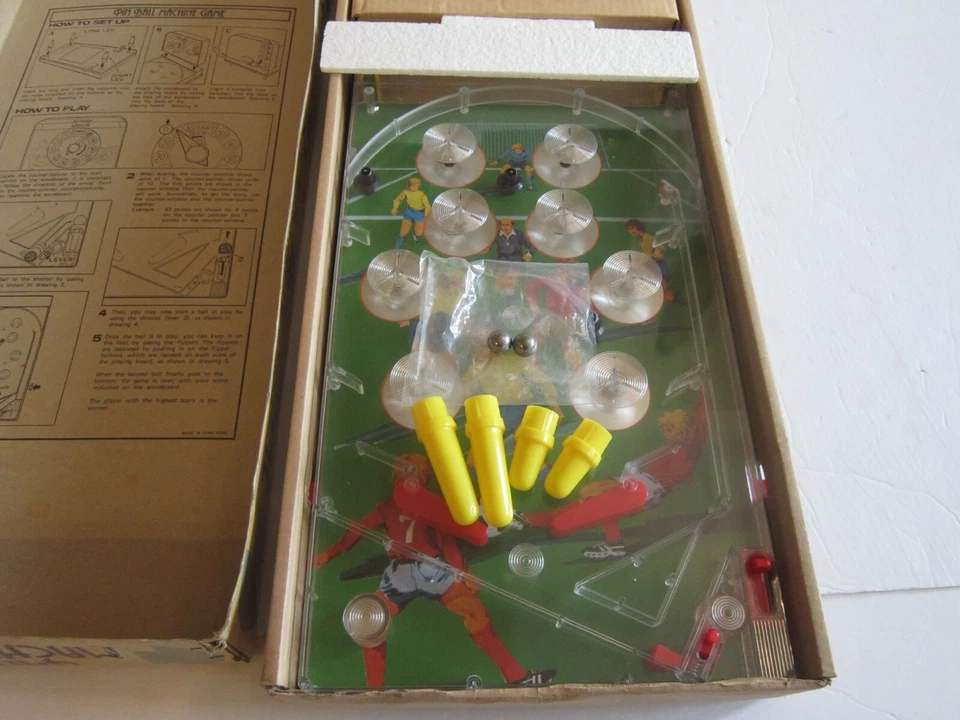 RARE Vintage 1978 Table Top Pinball Soccer World Cup with Box - Working - Image 4 of 4