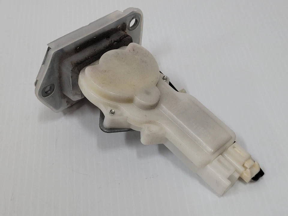 Suzuki Swift EZ Hatch Tail Gate Lock Mechanism 05 - 11 - Image 2 of 3