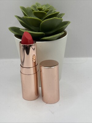 DOLL 10 LIP SMOOTHIE LIPSTICK NOURISH REPAIR RESTORE SHES GOT STYLE  .13 OZ