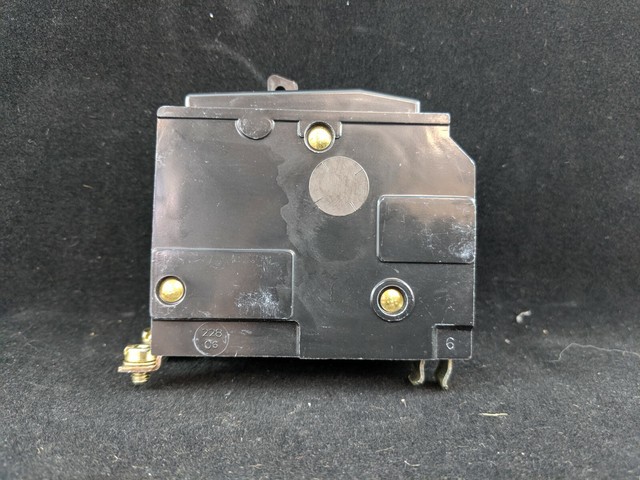 Square D QOB230VH 30 A Miniature Circuit Breaker for sale online